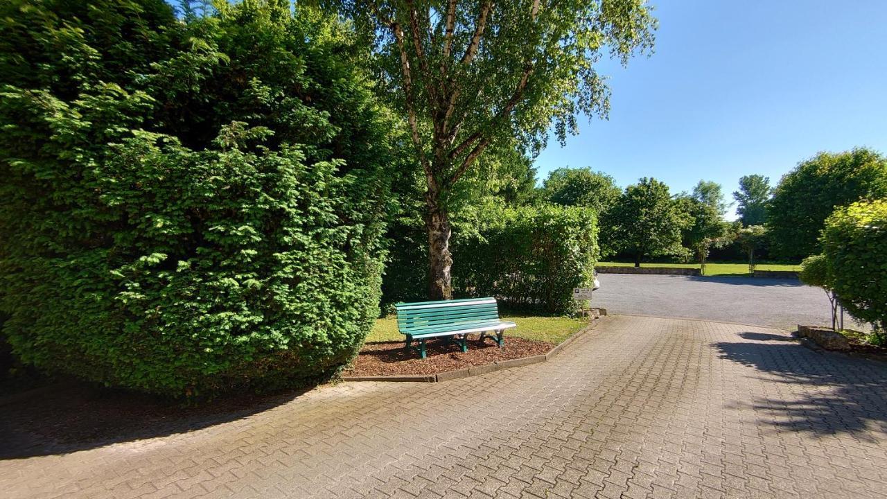 Hotel Landgasthof Fromm Untergruppenbach Esterno foto