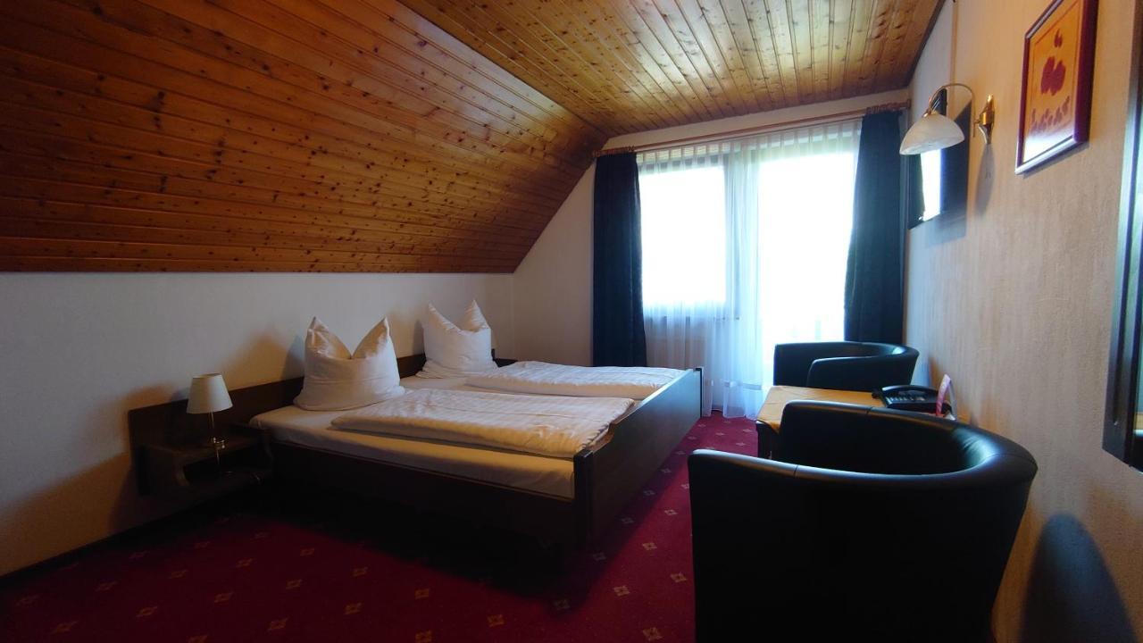 Hotel Landgasthof Fromm Untergruppenbach Esterno foto